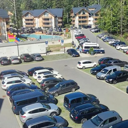 W Platinum Mountain Z Parkingiem 5*