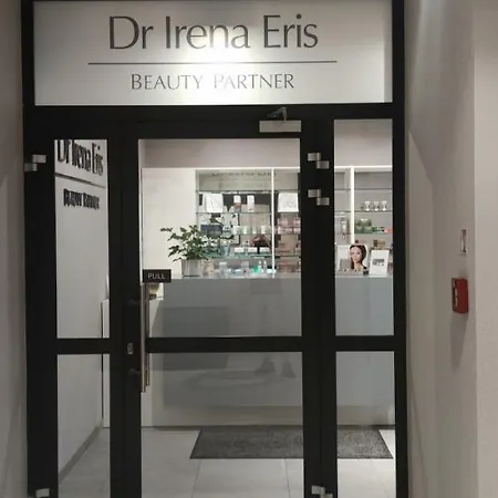 W Platinum Mountain Z Parkingiem فندق شكلارسكا بوريبا